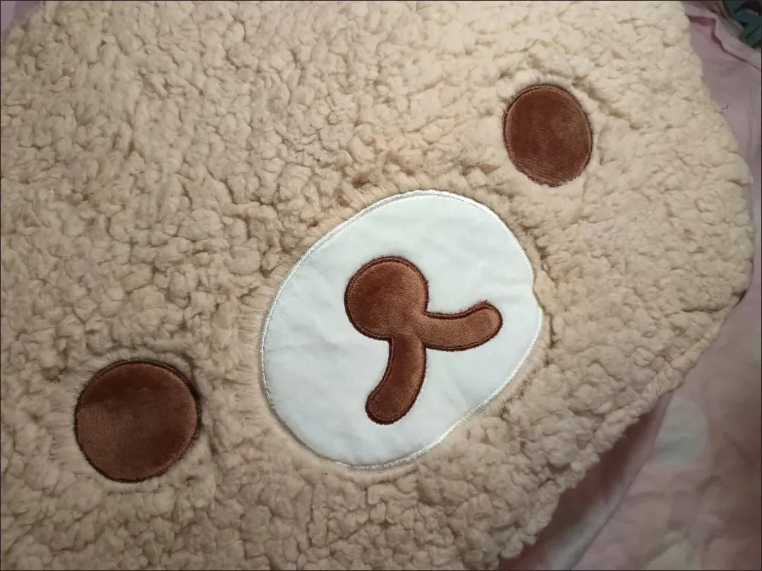 Navak Teppich Cartoon Rilakkumas Plüsch Teppich Kawaii Korilakkuma Bär Weiche Bodenmatte Schlafzimmer Stuhl Nachttisch Lounge Teppich Badezimmer Fußmatte Home Decor