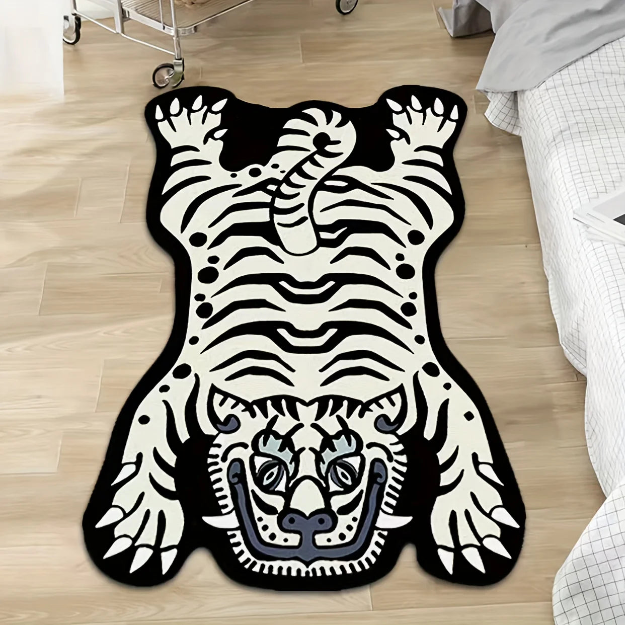 Navak Carpet Exclusive Picks Kreativer, geschwungener weißer Tiger-Teppich – langlebig und leicht zu reinigen – Seitenteppich fürs Zimmer, Eingangsmatte fürs Badezimmer, Heimdekoration